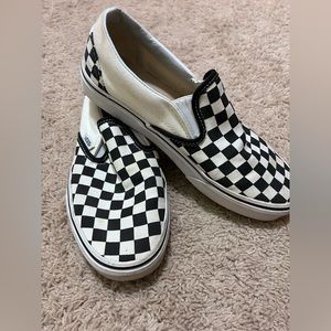 Women’s size 8 Vans